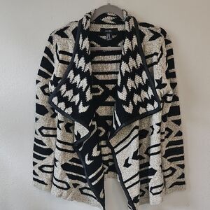 Fuzzy Black and Cream Patterned Cardigan